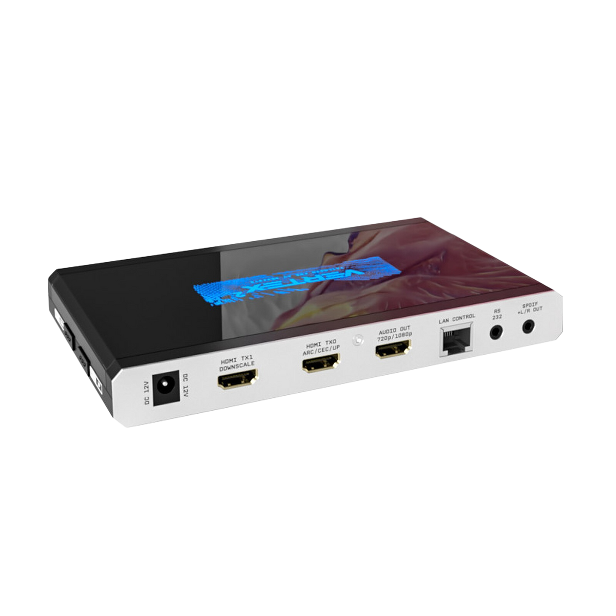 Nahaufnahme der Ausgänge des HDfury Vertex 2: 12V DC, HDMI TX1 mit Downscale, HDMI TX0 mit ARC, CEC und Upscale, der dedizierte HDMI-Audioausgang des Extraktors, LAN-Steuerung, RS232 und optisches S/PDIF